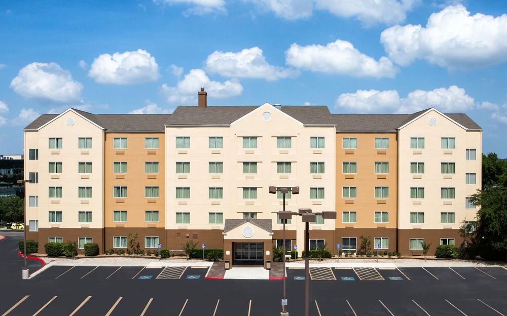 Fairfield Inn & Suites By Marriott San Antonio Airport/North Star Mall Eksteriør bilde