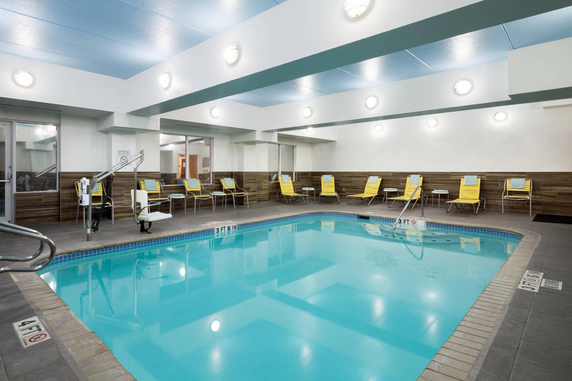 Fairfield Inn & Suites By Marriott San Antonio Airport/North Star Mall Eksteriør bilde