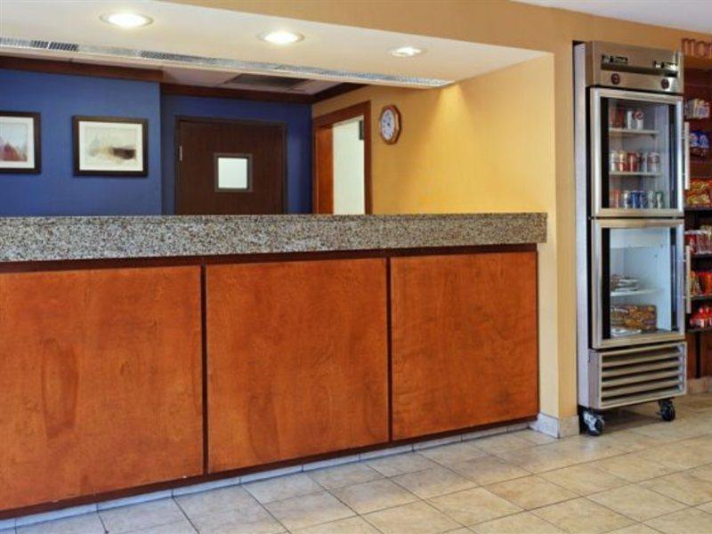 Fairfield Inn & Suites By Marriott San Antonio Airport/North Star Mall Eksteriør bilde