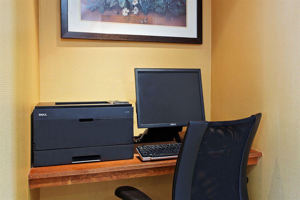 Fairfield Inn & Suites By Marriott San Antonio Airport/North Star Mall Eksteriør bilde